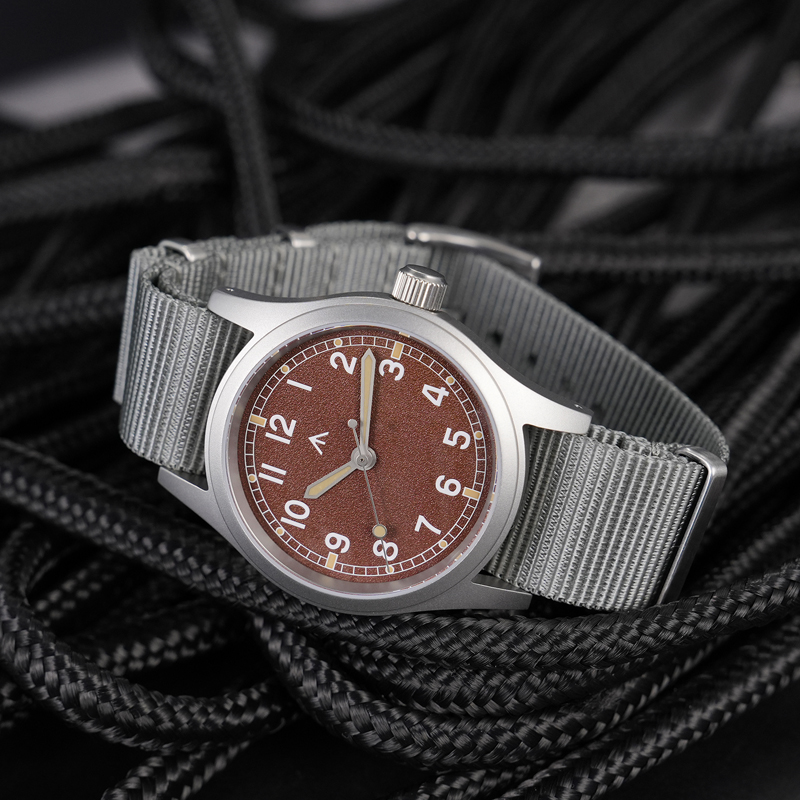 Militado ML12B ساعة رجالي VH31 - مراجعة Smartwatch Vintage Watches For Men وسعره