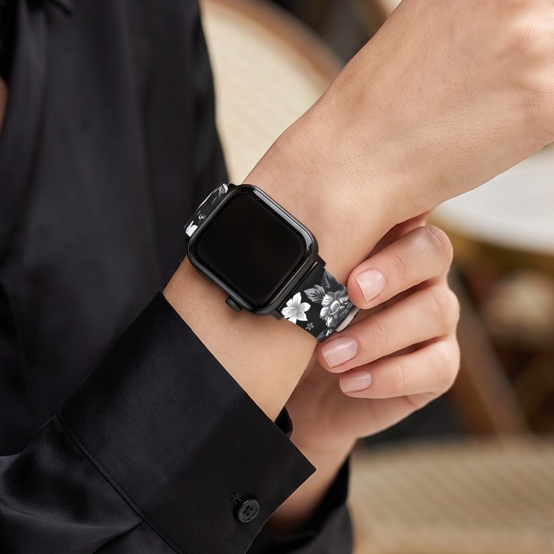 حزام ساعة من السيليكون الناعم  - مراجعة Smartwatch Vintage Watches For Women وسعره